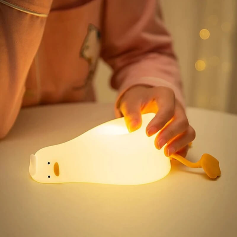 Φορητό φωτιστικό σιλικόνης για παιδιά Goose, Capybara, Panda Užsisakykite Trendai.lt